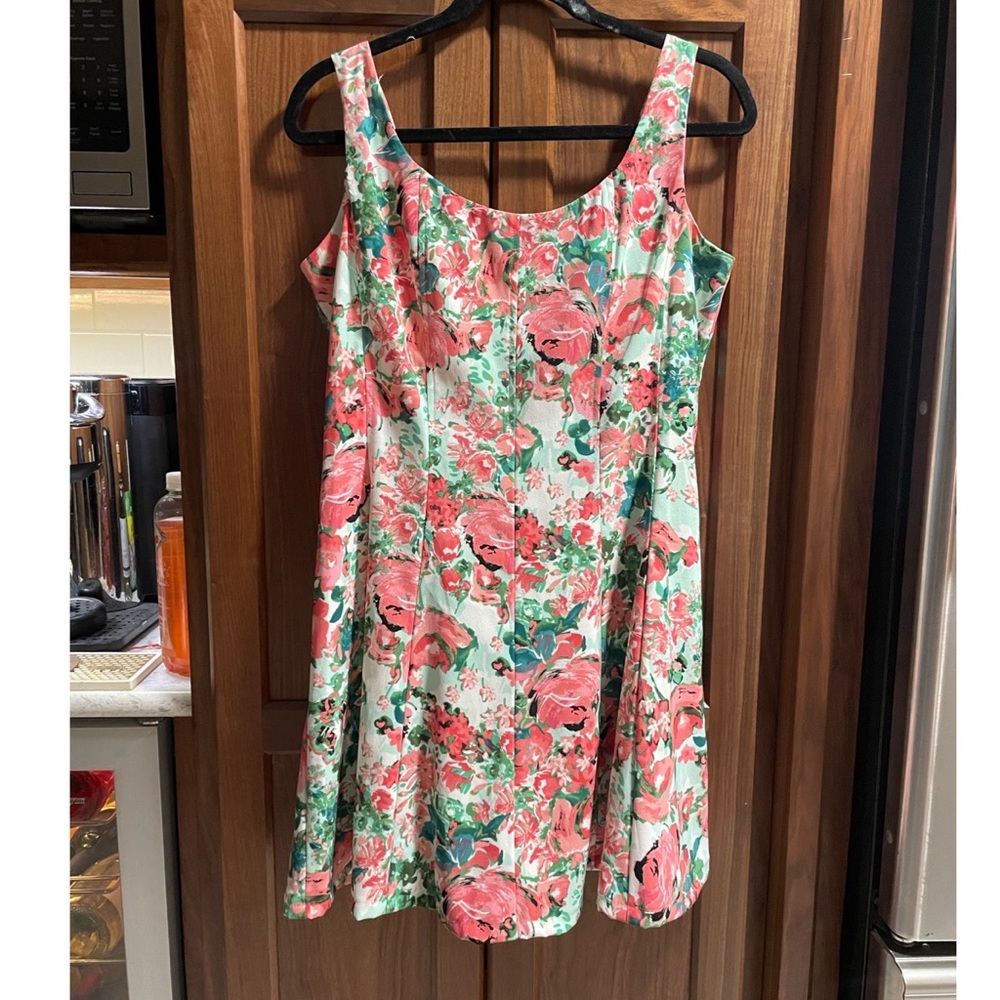 Beautiful green and pink floral dress!